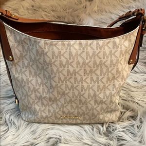 Michael Kors logo Shoulder Bag